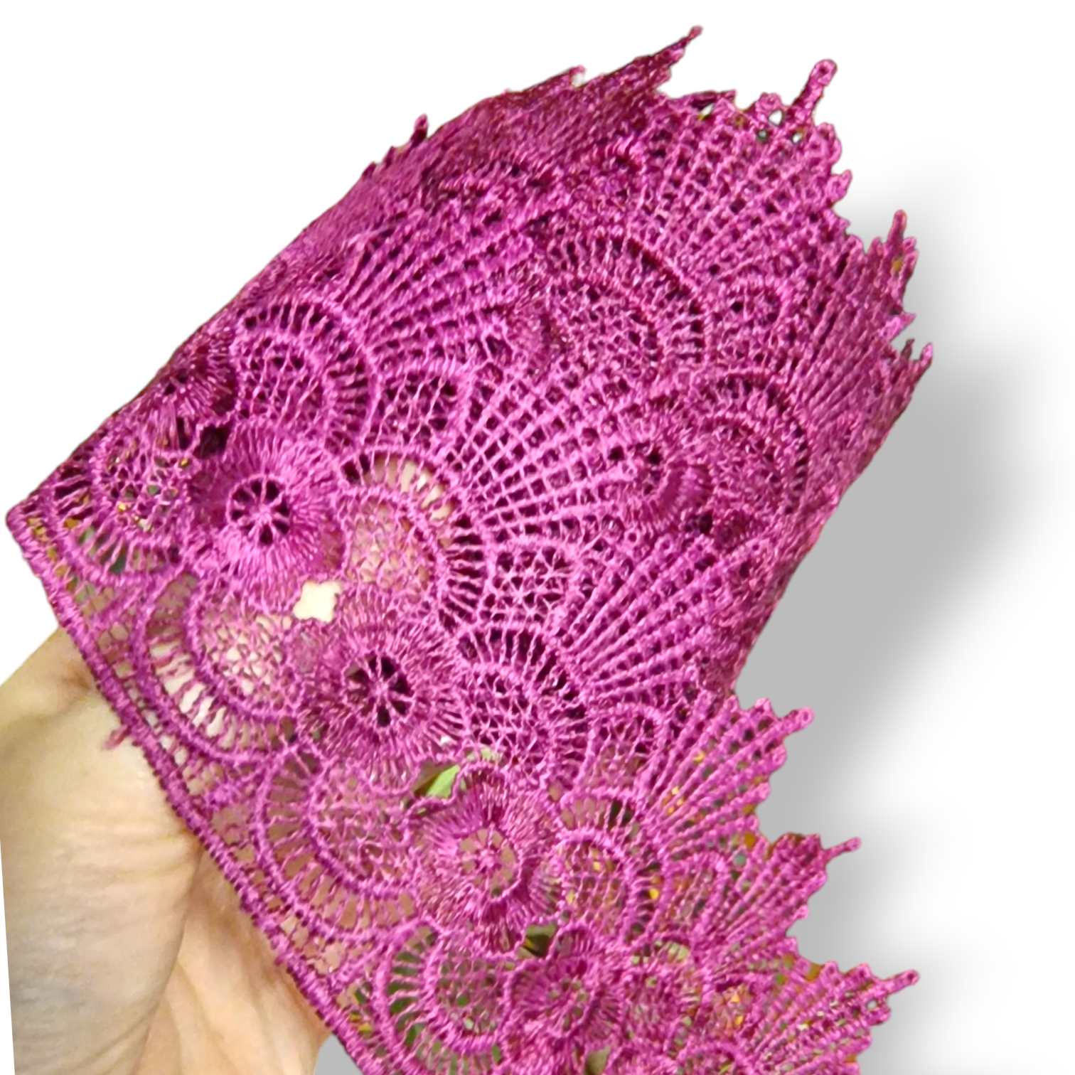 18. Spets Blomma Plommon