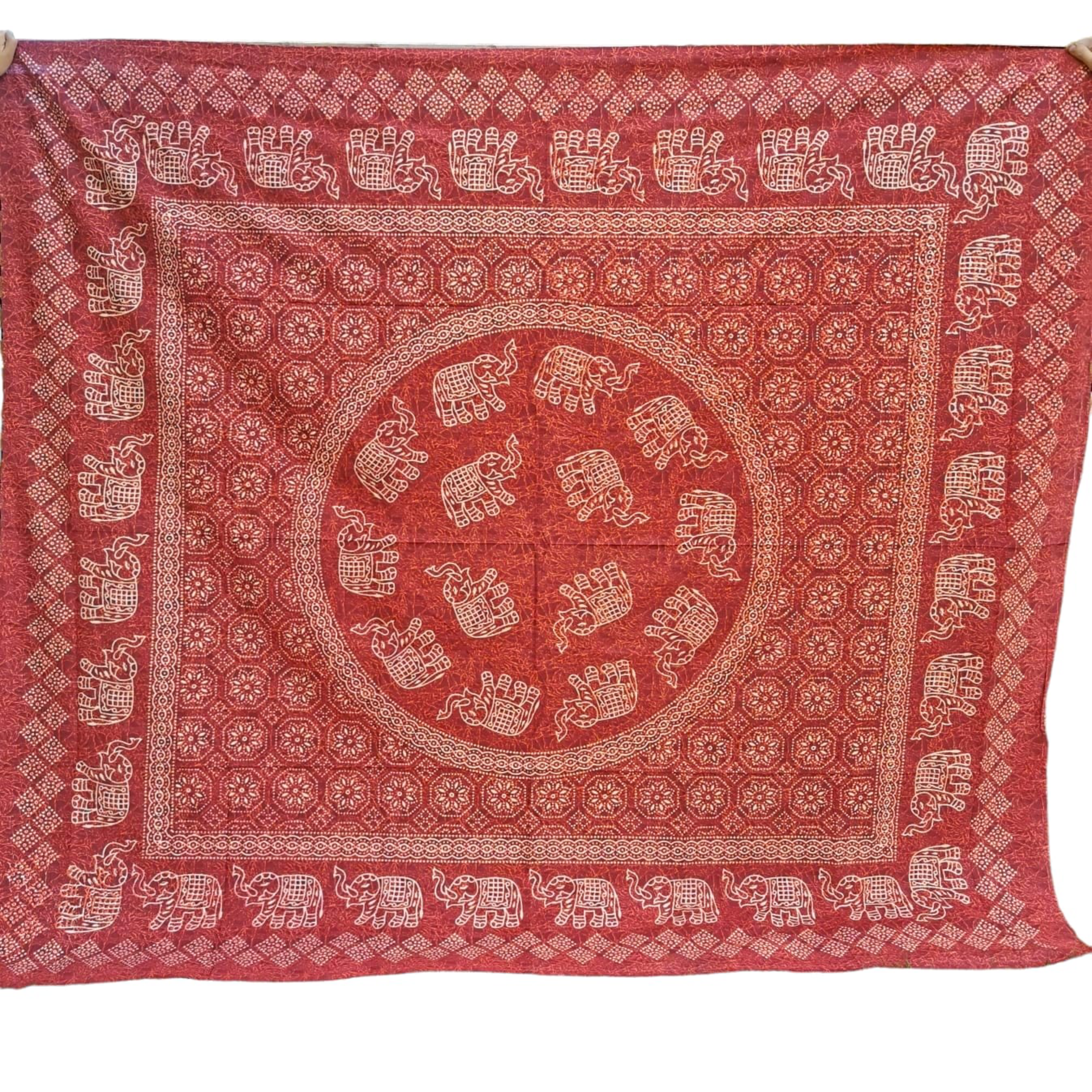 12. Mandala Vandrande elefanter Röd