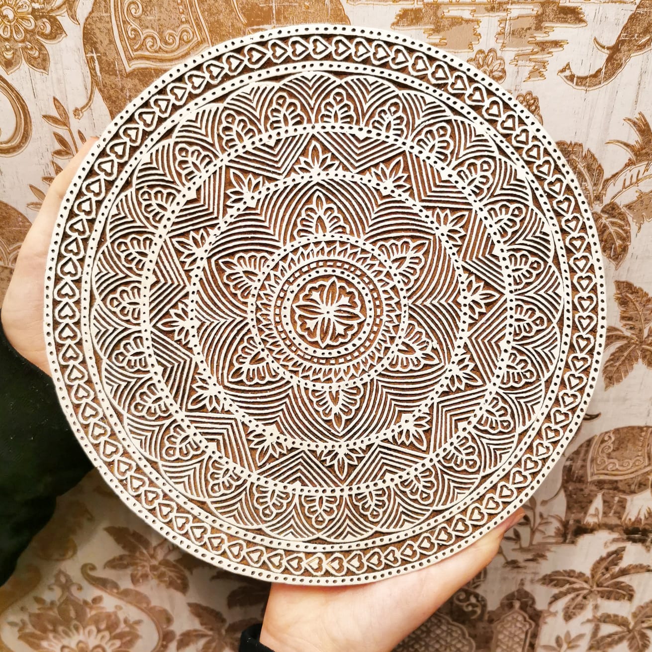 47. Indiska trästämplar Mandala Stor