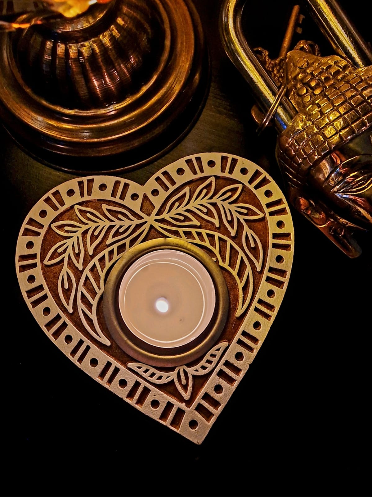 Ljuslykta av indisk trästämpel - HJÄRTA