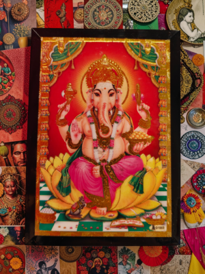Ganesha tavla med hinduisk gud med elefanthuvud och symbol för framgång och visdom